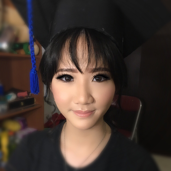 Graduation by AyuAbriyantimakeupartist - 014