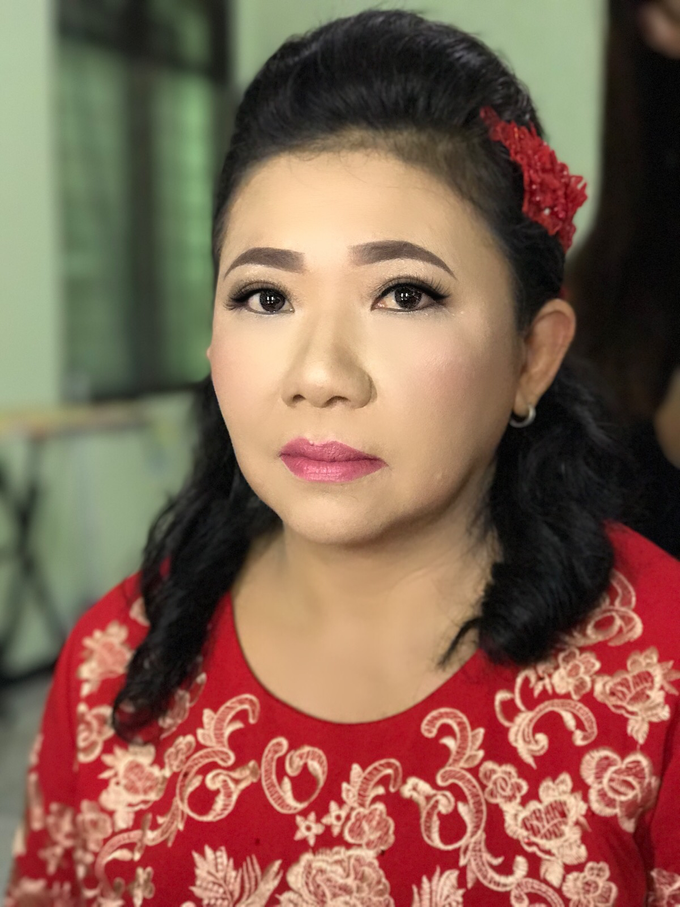 Party makeup by AyuAbriyantimakeupartist - 026