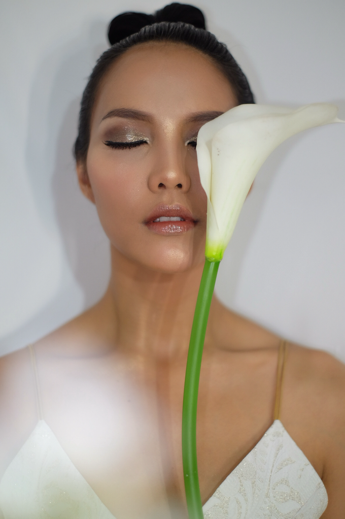 Veronika ANTM TWINS in white by FIMUA Makeup Artist - 001