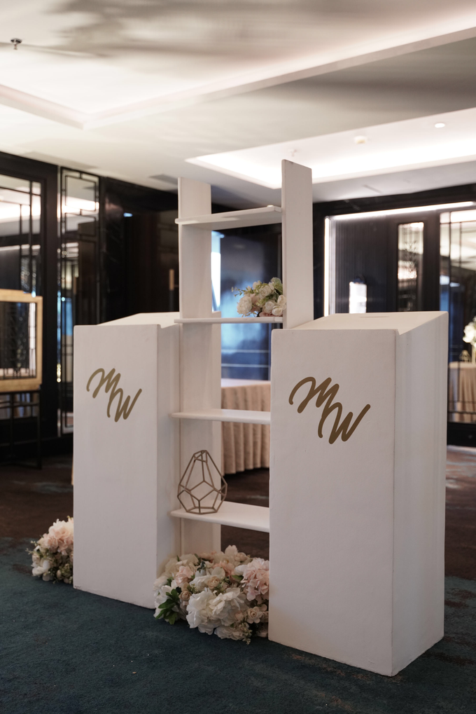 Wedding Of Meiky & Wenny At JHL Solitaire by Fiori.Co - 005 Wedding Of Meiky & Wenny At JHL Solitaire by Fiori.Co - 005