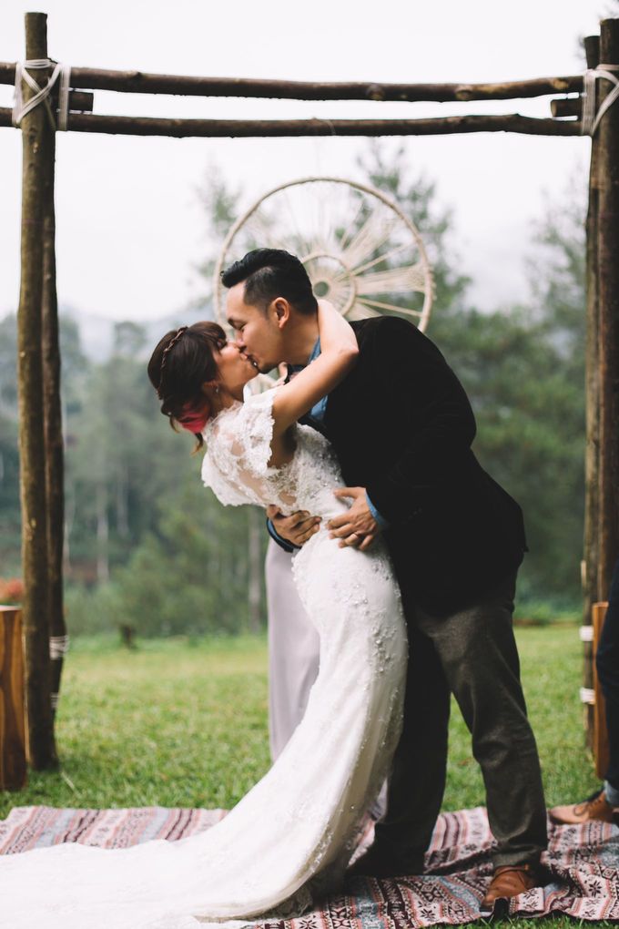 MT & Bel Wedding by Pine Hill Cibodas - 027 MT & Bel Wedding by Pine Hill Cibodas - 027