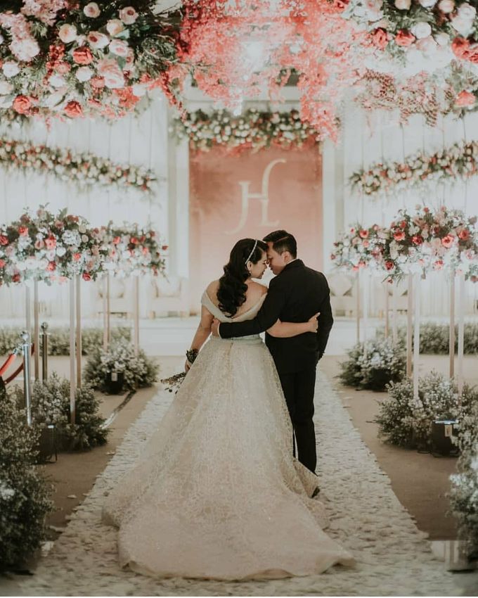 The Wedding of Hendri & Ligya by FIVE Seasons WO - 002 The Wedding of Hendri & Ligya by FIVE Seasons WO - 002