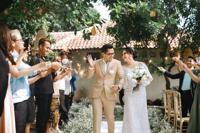 Intimate Wedding of Milka & Jefta by Obong Management - 028 Intimate Wedding of Milka & Jefta by Obong Management - 028