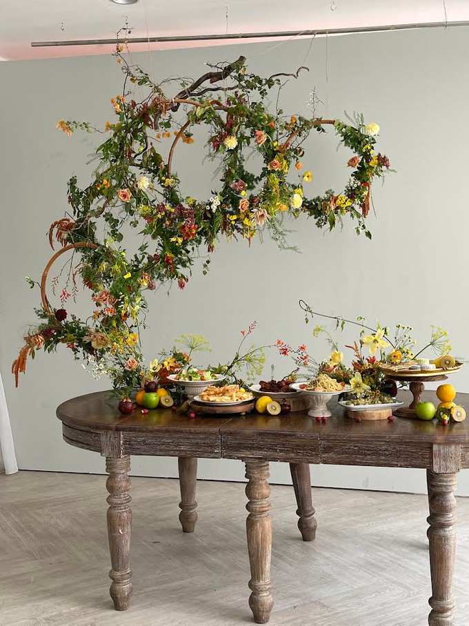 E + P Prewedding Photoshoot Decor by Flower Getaway | Bridestory.com