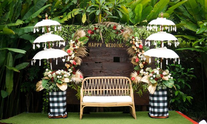 Dee & Thomas Balinese Wedding Ceremony and Garden Reception by jicoo bali - 001 Dee & Thomas Balinese Wedding Ceremony and Garden Reception by jicoo bali - 001