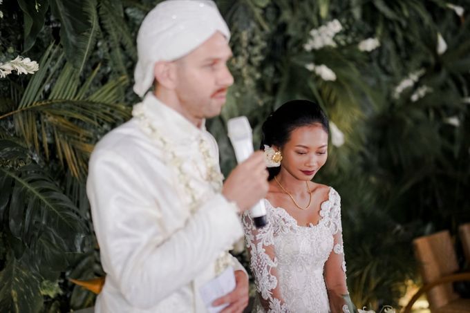 Wedding Dennis & Anna by Patron Wedding Organizer Yogyakarta - 012 Wedding Dennis & Anna by Patron Wedding Organizer Yogyakarta - 012