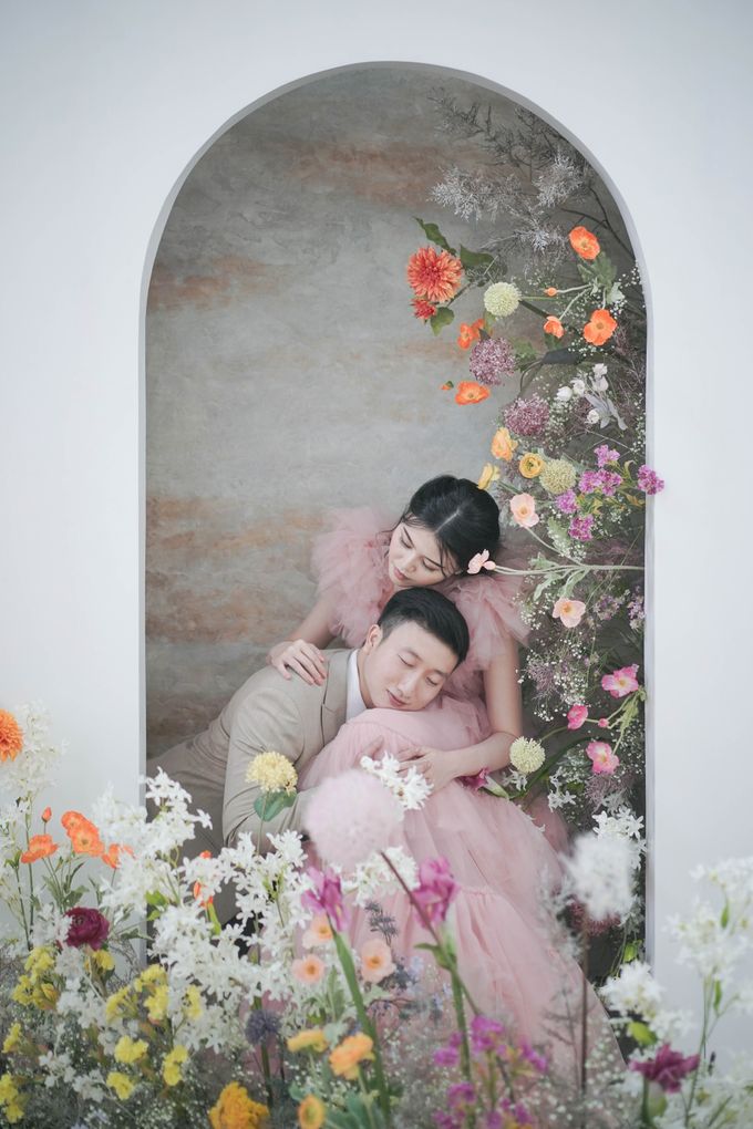 Jecsen & Franciska Prewedding Studio by ANTHEIA PHOTOGRAPHY - 010 Jecsen & Franciska Prewedding Studio by ANTHEIA PHOTOGRAPHY - 010