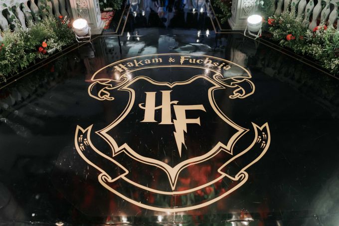 Resepsi Fuchsia Hakam - Harry Potter Theme by Chandira Wedding Organizer - 008 Resepsi Fuchsia Hakam - Harry Potter Theme by Chandira Wedding Organizer - 008