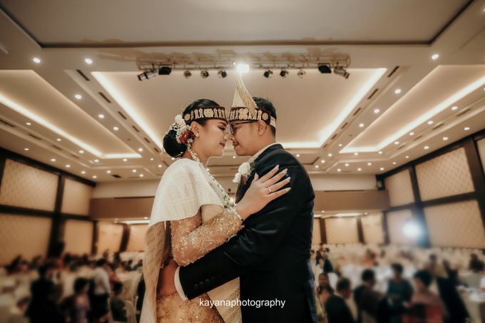 The wedding of Mr. Anju Marbun & Mrs. Juwita by Sikamba Tailor - 007 The wedding of Mr. Anju Marbun & Mrs. Juwita by Sikamba Tailor - 007
