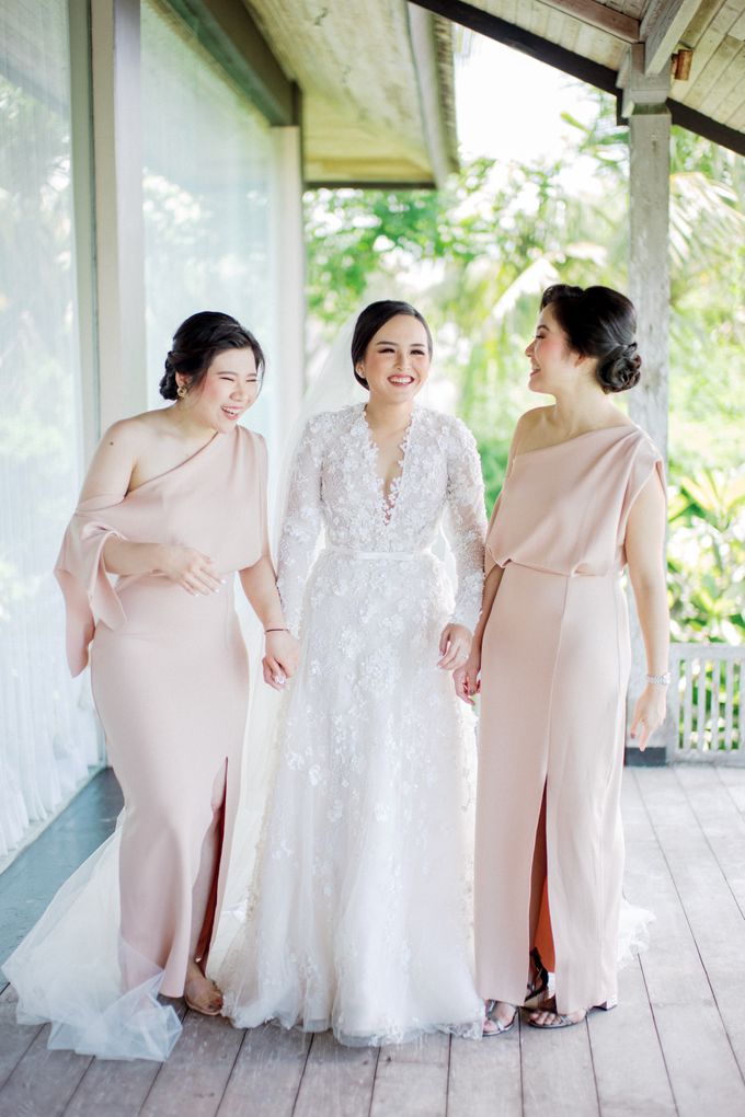 Ganda & Stella Cliffside Wedding by Khayangan Estate - 017