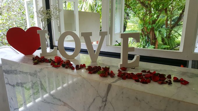 Love Is In The Air by EPeak Event Solutions - 001 Love Is In The Air by EPeak Event Solutions - 001