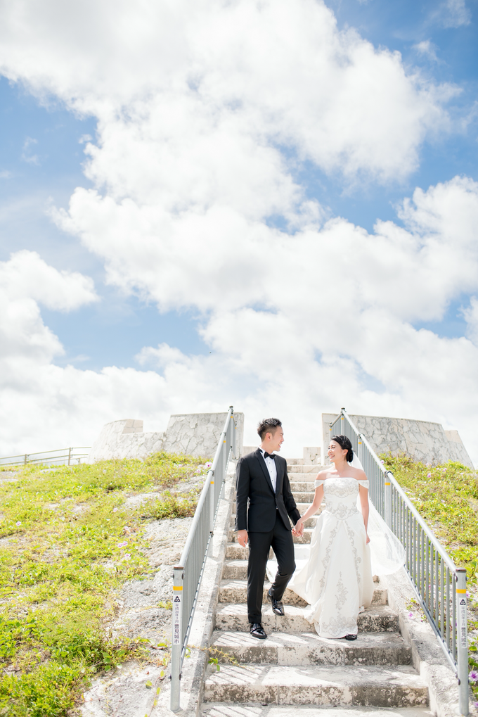 Ben & Karen at Okinawa by GabrielaGiov - 005