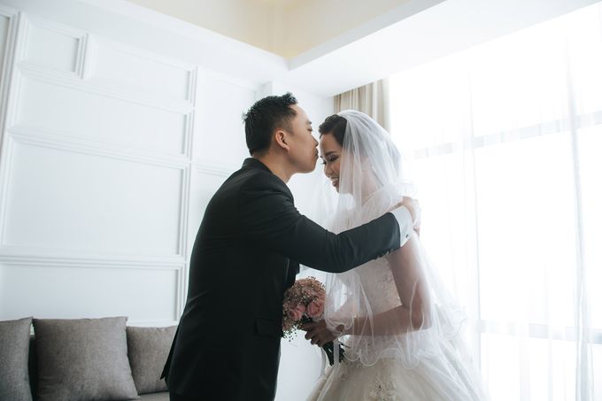 Beauty Shoot Session of Nana & Hendri Wedding at Sun City by: Gofotovideo by GoFotoVideo - 041 Beauty Shoot Session of Nana & Hendri Wedding at Sun City by: Gofotovideo by GoFotoVideo - 041
