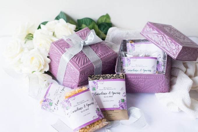 Caroline & Gavin by Petite Pretty Hampers - 001 Caroline & Gavin by Petite Pretty Hampers - 001