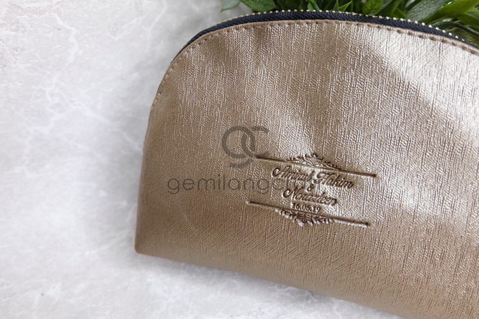 Gissel pouch for Amirul & Norazleen by Gemilang Craft - 001 Gissel pouch for Amirul & Norazleen by Gemilang Craft - 001