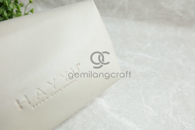 Premium boxy pouch Hayyu skin care by Gemilang Craft - 002 Premium boxy pouch Hayyu skin care by Gemilang Craft - 002