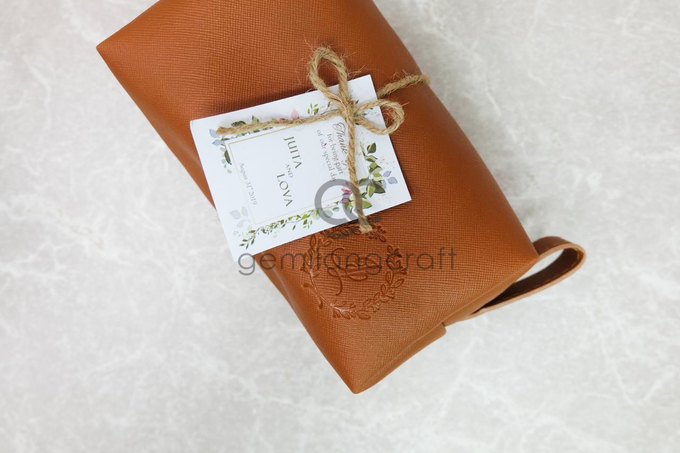 Premium boxy pouch packaging ribbon Juita & Lova by Gemilang Craft - 002 Premium boxy pouch packaging ribbon Juita & Lova by Gemilang Craft - 002