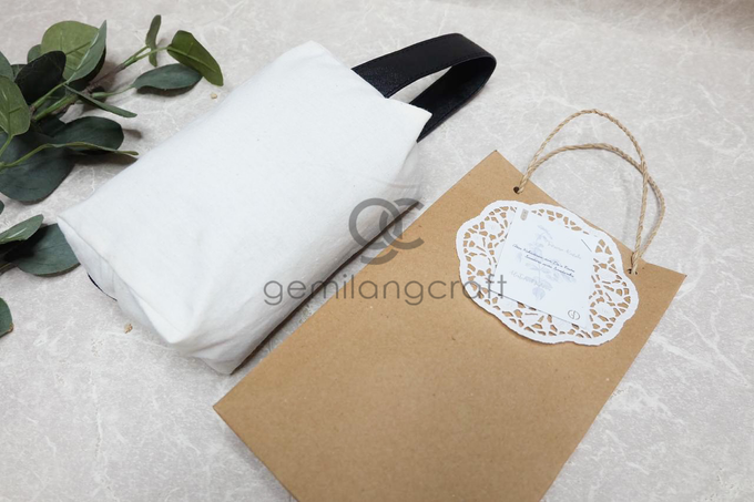 Boxy canva series for Giusti & Dhea by Gemilang Craft - 001 Boxy canva series for Giusti & Dhea by Gemilang Craft - 001