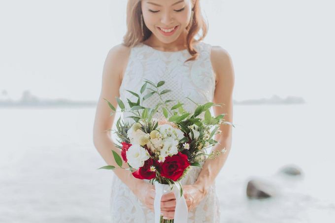 Pre-Wedding Shoot Bouquet I by Gerbil’s Garden - 003