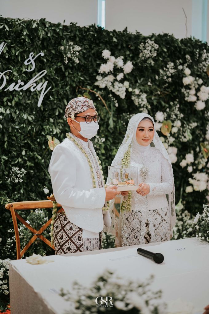 Disty & Dicky Wedding by Get Her Ring - 028