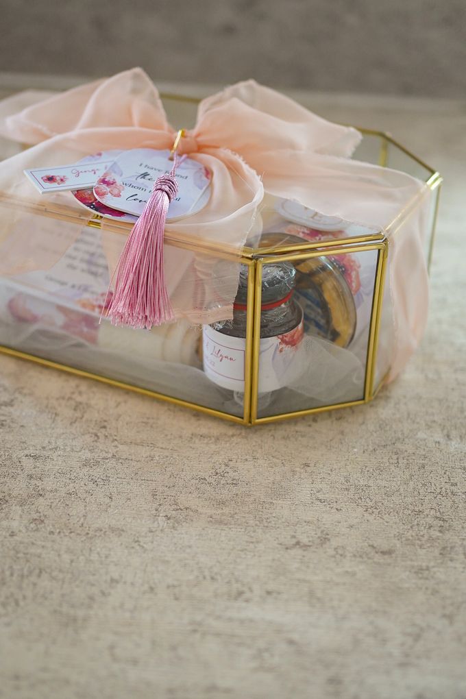 WEDDING GIFT by Jollene Gifts - 002 WEDDING GIFT by Jollene Gifts - 002