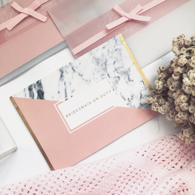 Geometrical marble pattern for bridesmaid box by Gift box - 001 Geometrical marble pattern for bridesmaid box by Gift box - 001