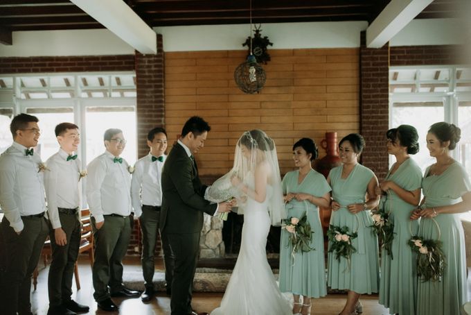 Yenni and Peter Wedding Day by Pine Hill Cibodas - 005 Yenni and Peter Wedding Day by Pine Hill Cibodas - 005
