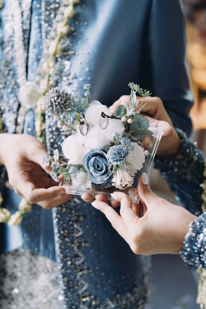 Gina & Fikry Wedding at The Gallery CIBIS Park Part 3 by AKSA Creative - 019