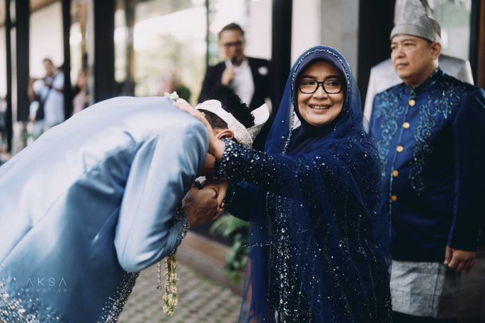 Gina & Fikry Wedding at The Gallery CIBIS Park Part 2 by AKSA Creative - 003