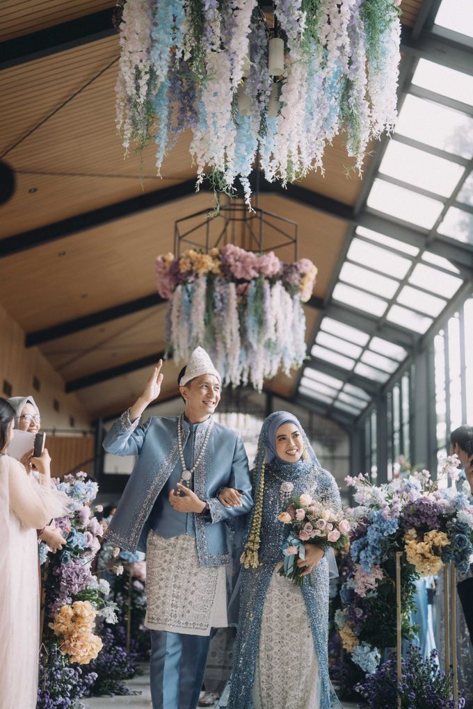 Gina & Fikry Wedding at The Gallery CIBIS Park Part 3 by AKSA Creative - 041