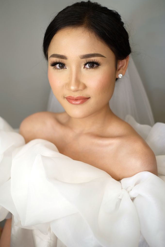 Ms Claudia by Tasya Tiddy Make Up Artist - 001 Ms Claudia by Tasya Tiddy Make Up Artist - 001