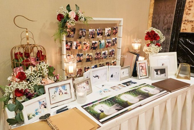 Bright Red & Crispy White Reception - Daniel & Cordelia by Glitz&Glam Studiobooth - 007 Bright Red & Crispy White Reception - Daniel & Cordelia by Glitz&Glam Studiobooth - 007