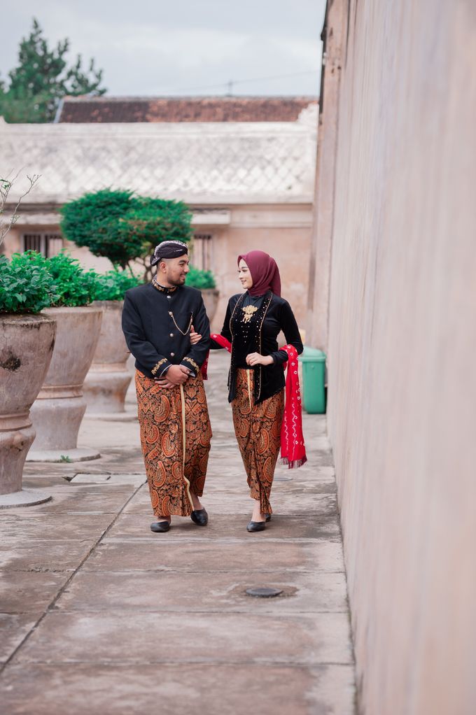 prewedding kharisma dan dzulfikar by Ihya Imaji Wedding Photography - 018