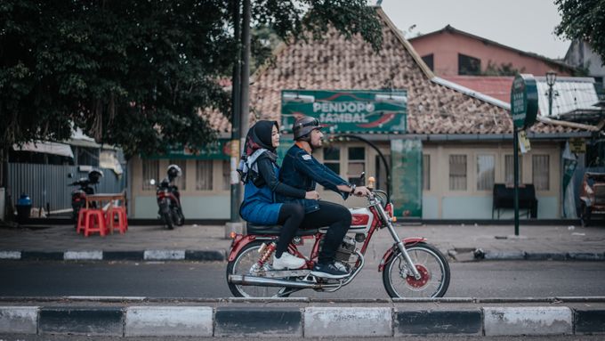 prewedding dzulfikar dan kharisma by Ihya Imaji Wedding Photography - 011