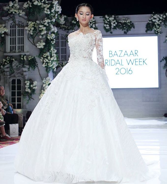 BAZAAR FASHION WEEK 2016 by Tracy Bridal House - 009