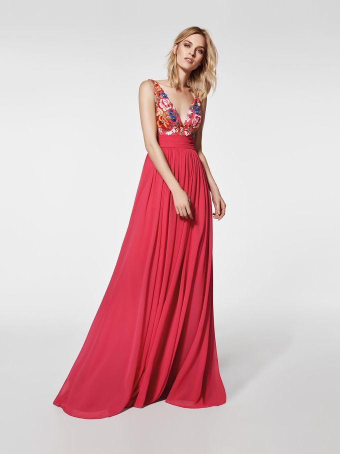 Pronovias by DESIGNER BRIDAL ROOM - 045 Pronovias by DESIGNER BRIDAL ROOM - 045