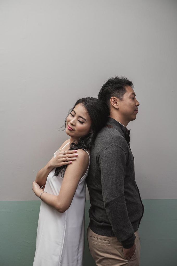 Henry & Angela Studio Pre-wedding by Ian Vins - 001 Henry & Angela Studio Pre-wedding by Ian Vins - 001