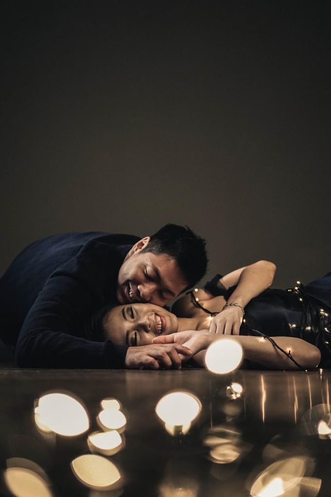 Henry & Angela Studio Pre-wedding by Ian Vins - 022 Henry & Angela Studio Pre-wedding by Ian Vins - 022