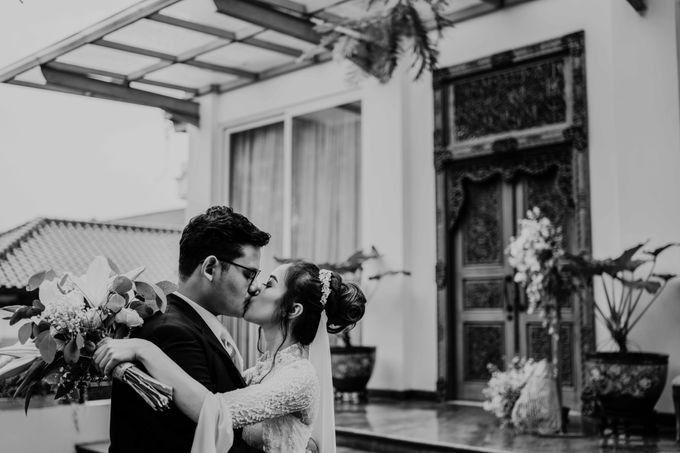 Hadrian & Sasha Wedding at Rumah Putih by AKSA Creative - 011