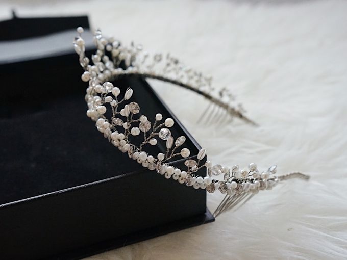 Catalog - Wedding & Pre-wedding Hairpiece by NOMA Jewelry & Accessories - 007 Catalog - Wedding & Pre-wedding Hairpiece by NOMA Jewelry & Accessories - 007