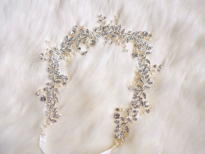 Catalog - Wedding & Pre-wedding Hairpiece by NOMA Jewelry & Accessories - 045 Catalog - Wedding & Pre-wedding Hairpiece by NOMA Jewelry & Accessories - 045