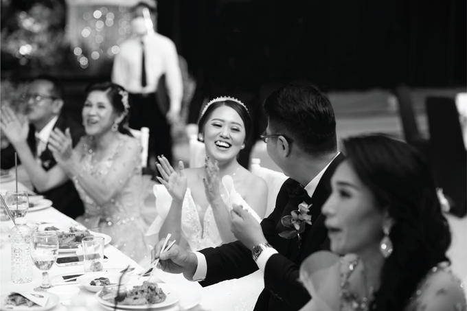 Hans & Grace Wedding Decoration at Grand Sudirman by Martin Zhulian Make Up Artist - 007 Hans & Grace Wedding Decoration at Grand Sudirman by Martin Zhulian Make Up Artist - 007