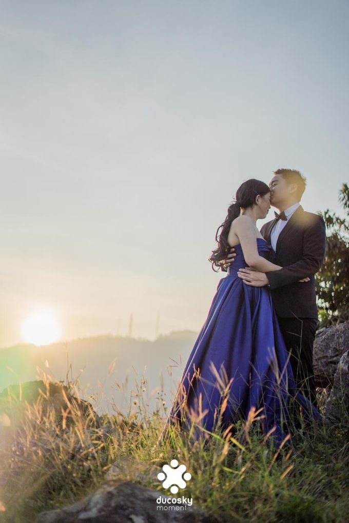 Harfy Chindy Pre-Wedding - You Are My Sunshine by Wong Hang Distinguished Tailor - 011