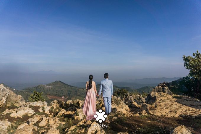 Harfy Chindy Pre-Wedding - You Are My Sunshine by Wong Hang Distinguished Tailor - 031