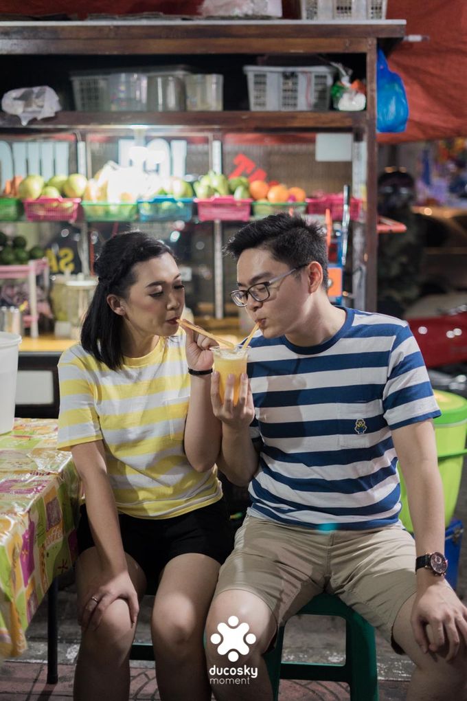 Chindy Harfy Pre-Wedding - Street Food by Ducosky - 045