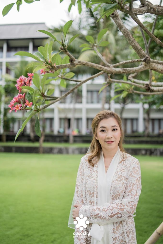 Harfy Chindy Wedding | Bride's Morning Preparation by Florencia Augustine - 014