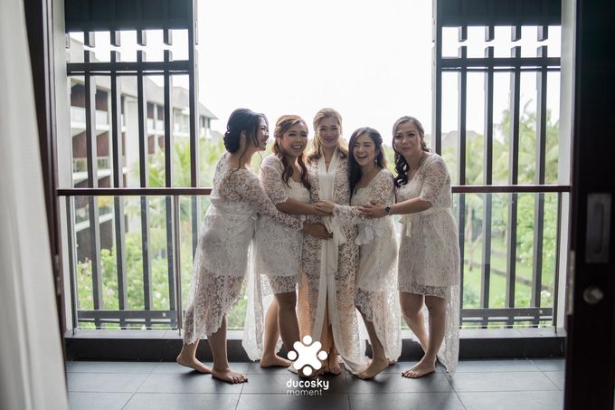 Harfy Chindy Wedding | Chindy and the Bridesmaid by Florencia Augustine - 003 Harfy Chindy Wedding | Chindy and the Bridesmaid by Florencia Augustine - 003
