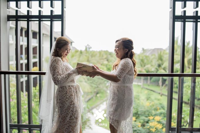 Harfy Chindy Wedding | Chindy and the Bridesmaid by Florencia Augustine - 006 Harfy Chindy Wedding | Chindy and the Bridesmaid by Florencia Augustine - 006