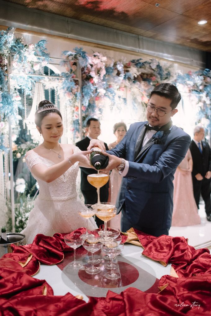 Pasola Ritz Carlton Pasific Place Wedding William Sisil by Le Emerald Couture - 007