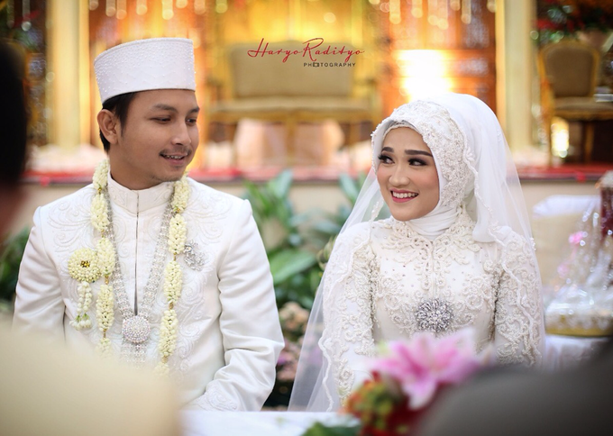 Dila & Biva Wedding by haryo radityo photography - 002